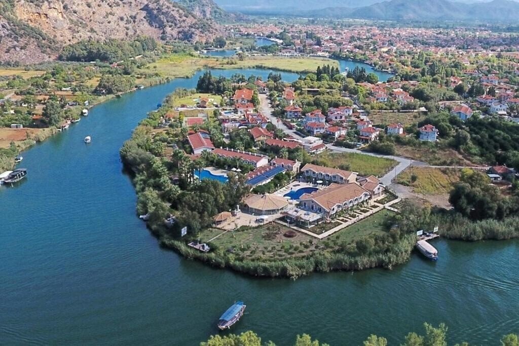 Готель Dalyan Resort Spa Hotel (Adults Only) 4*