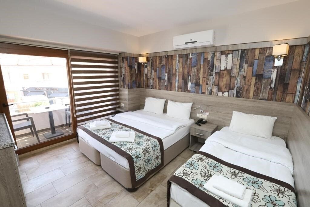 Отель Street 61 Studio Apart Hotel 3*