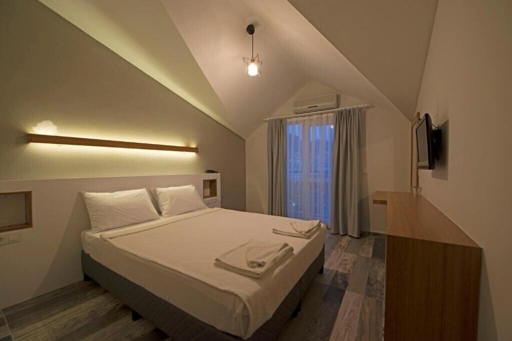 Фото Grand Emir Hotel & SPA 3*