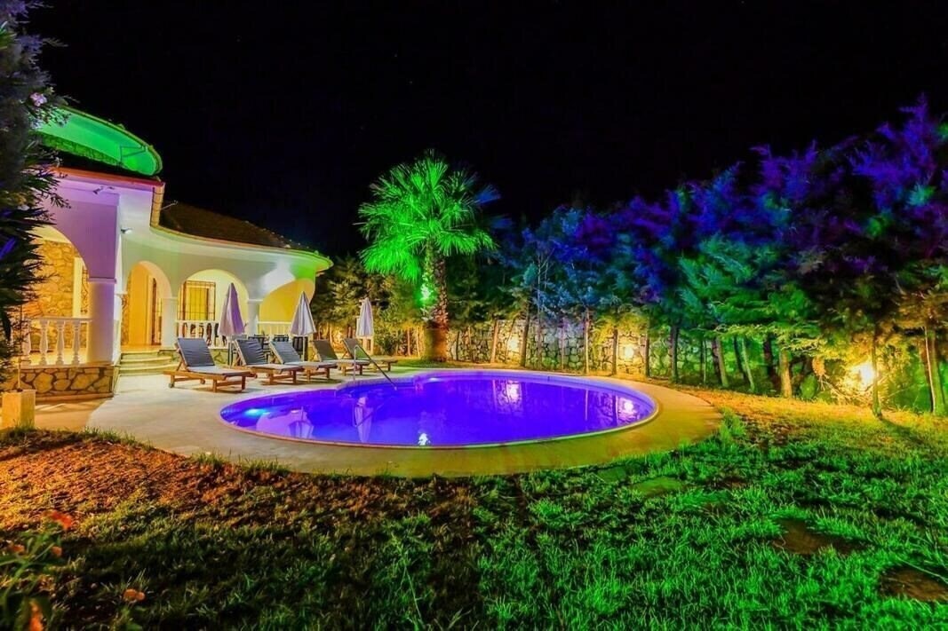 Фото Villa Tophill 2*