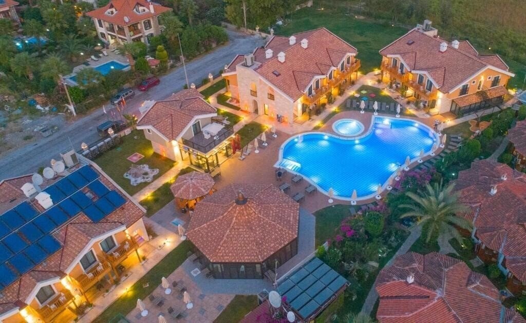 Отель Dalyan Live Hotel 4*