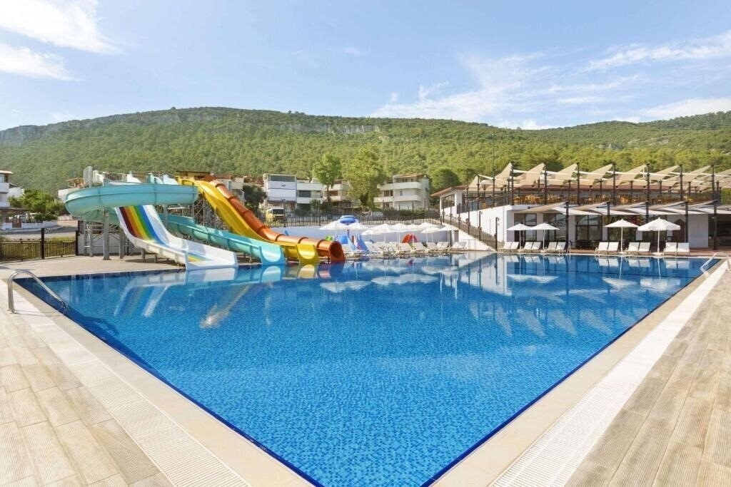 Картинка Ramada Resort Akbuk 5*
