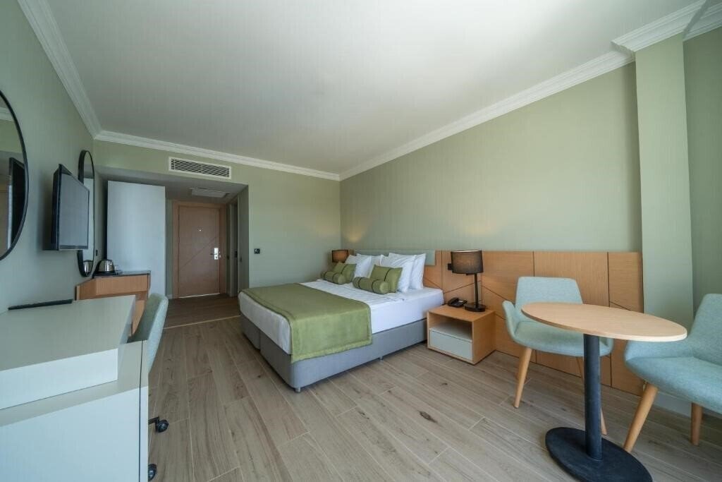 Фото Prive Didim Hotel (ex. Buyuk Anadolu Didim Resort) 5*