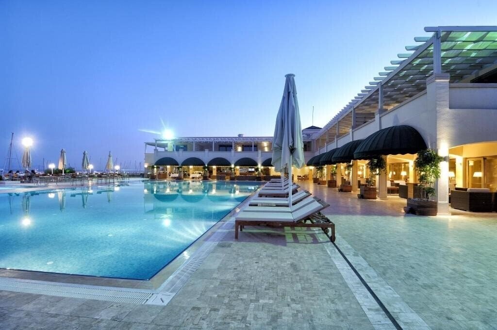 Фотографія Didim Yacht Club Hotel 5*