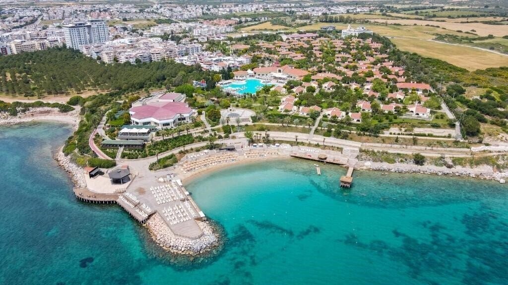 Готель Anadolu Hotels Didim Club (ex. Palm Wings Beach Resort) 5*