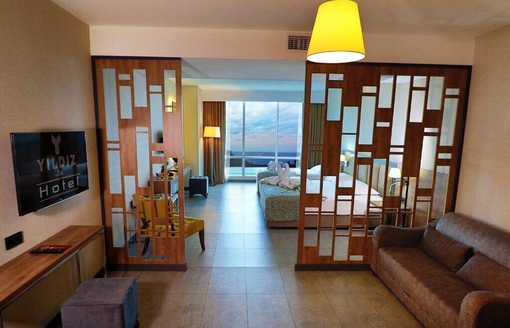 Фото Yildiz Life Hotel (Trabzon) 3*