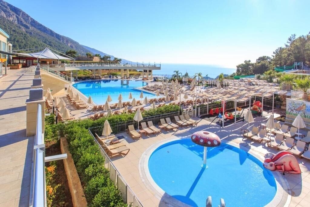 Готель Orka Sunlife Resort Hotel & Aquapark 5*