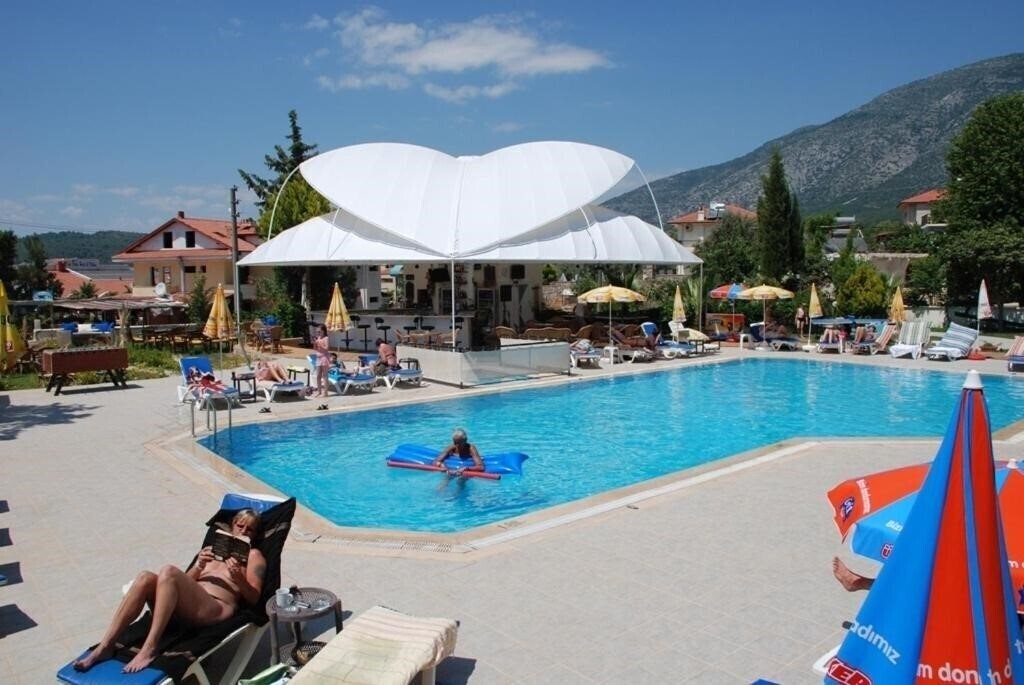 Готель Ant Apart Hotel 3*