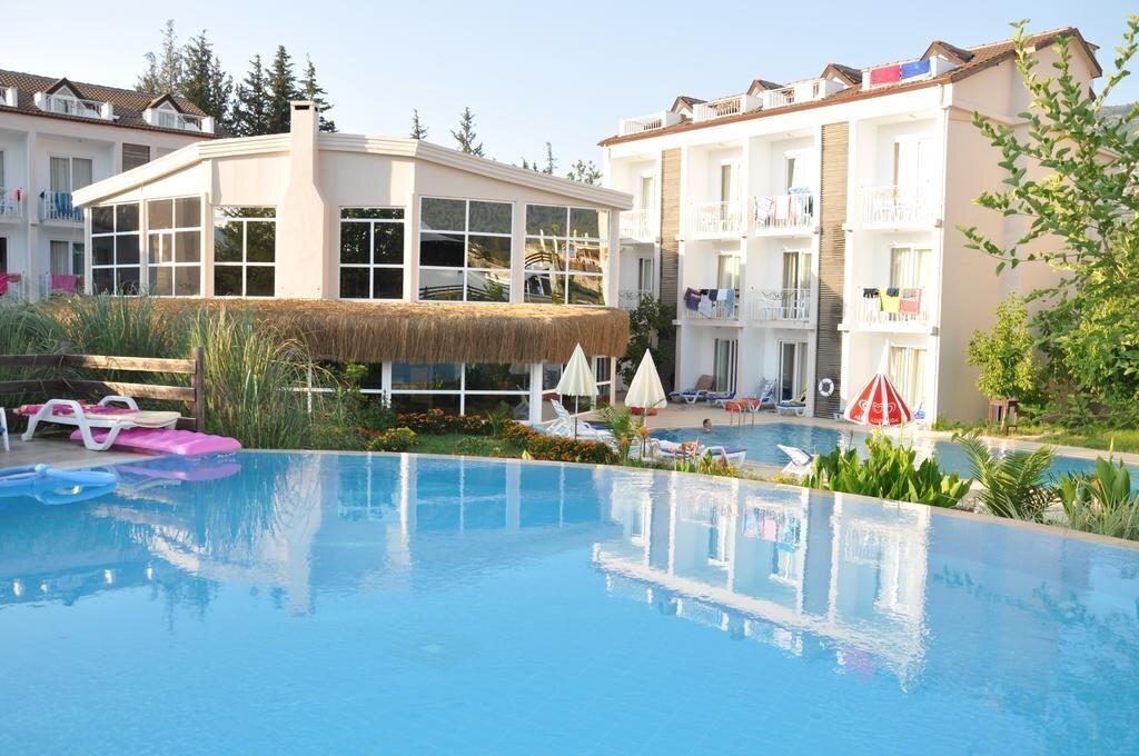 Готель Sahra Su Holiday Village & SPA 4*