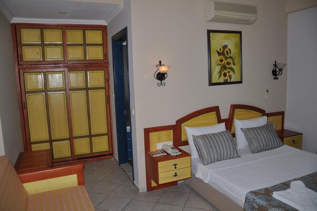 Зображення Bellevue Hotel Fethiye 3*