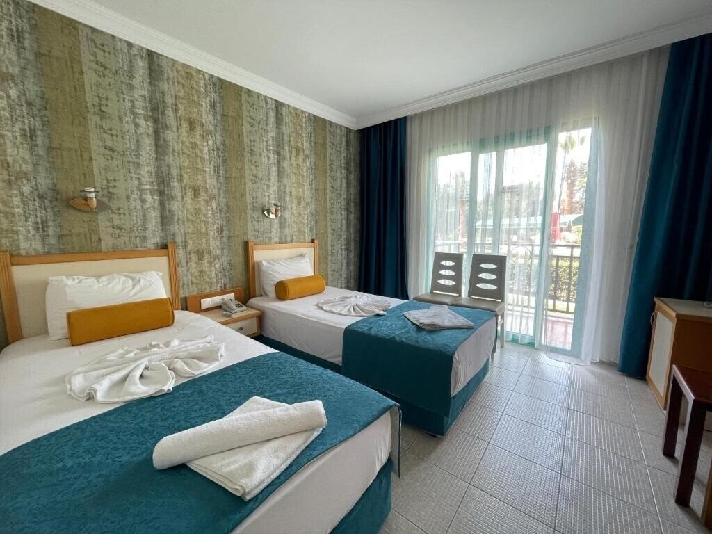 Фото Rebin Beach 3*
