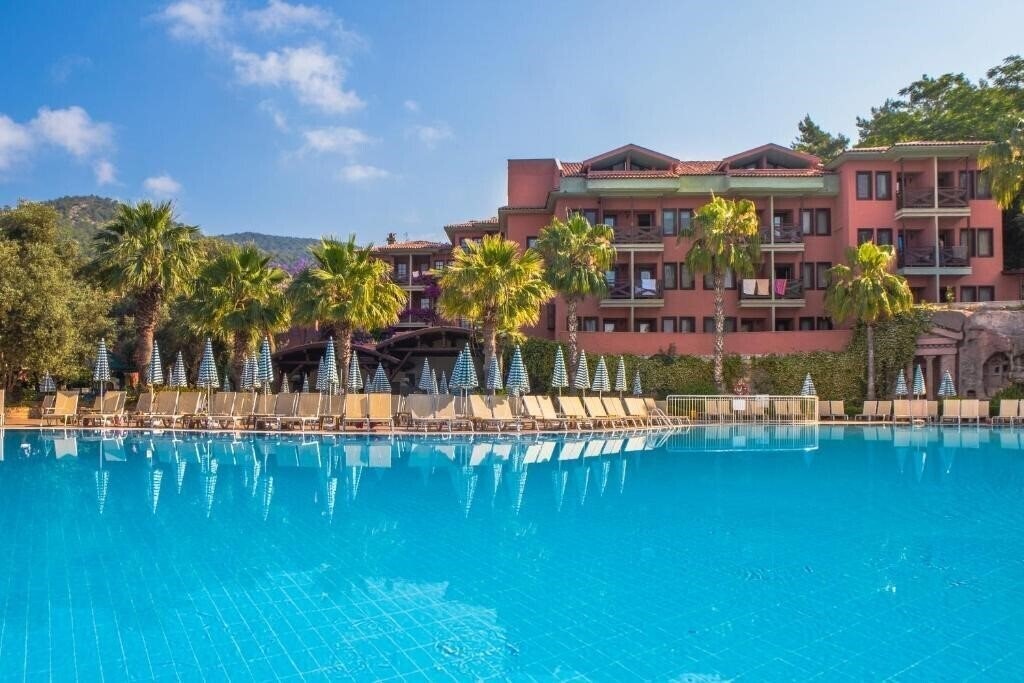 Фото Sundia by Liberty Suncity 4*