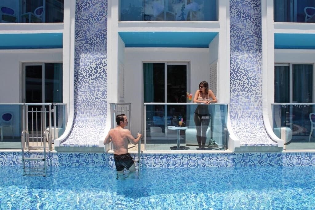 Готель Ocean Blue High Class 4*