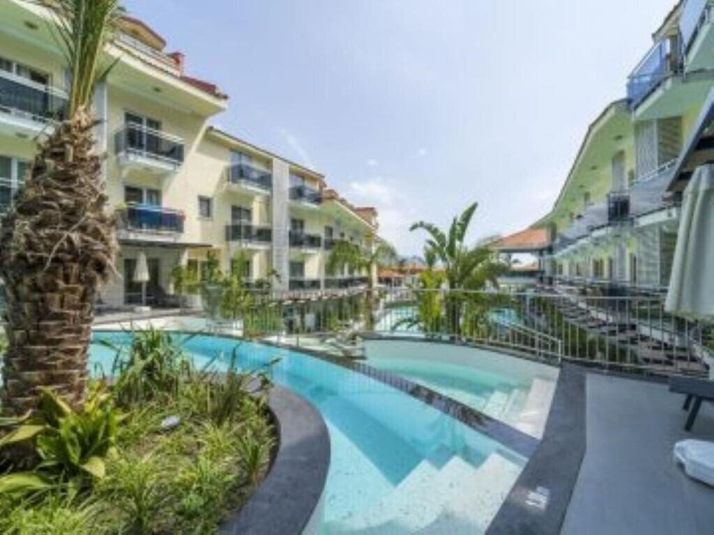 Готель Montebello Resort Hotel 4*