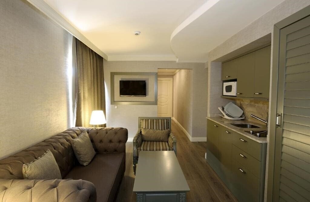 Изображение The PineHill Hotel & Suites 3*