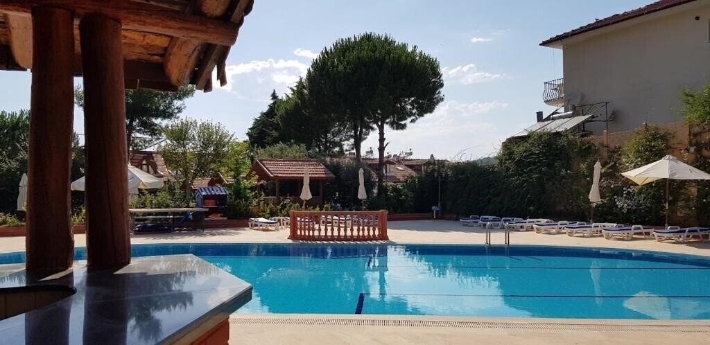 Фото Boncuklu Otel 3*