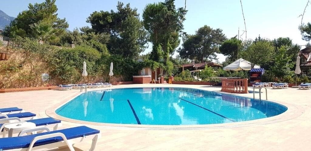 Фотографія Boncuklu Otel 3*