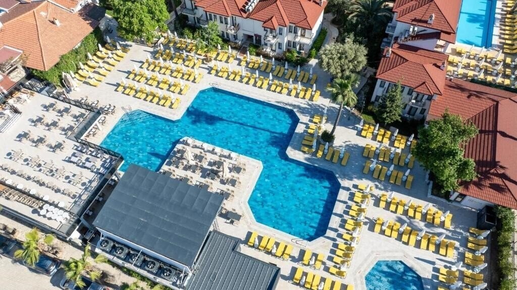 Отель Sundia by Liberty Oludeniz 4*
