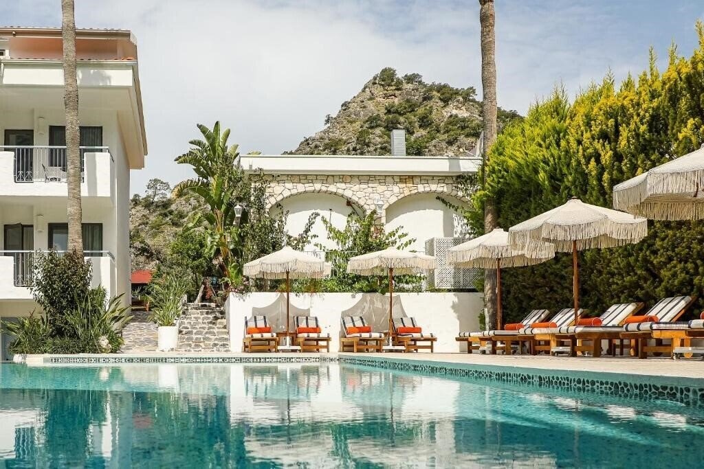 Готель Kassandra Boutique Hotel 3*