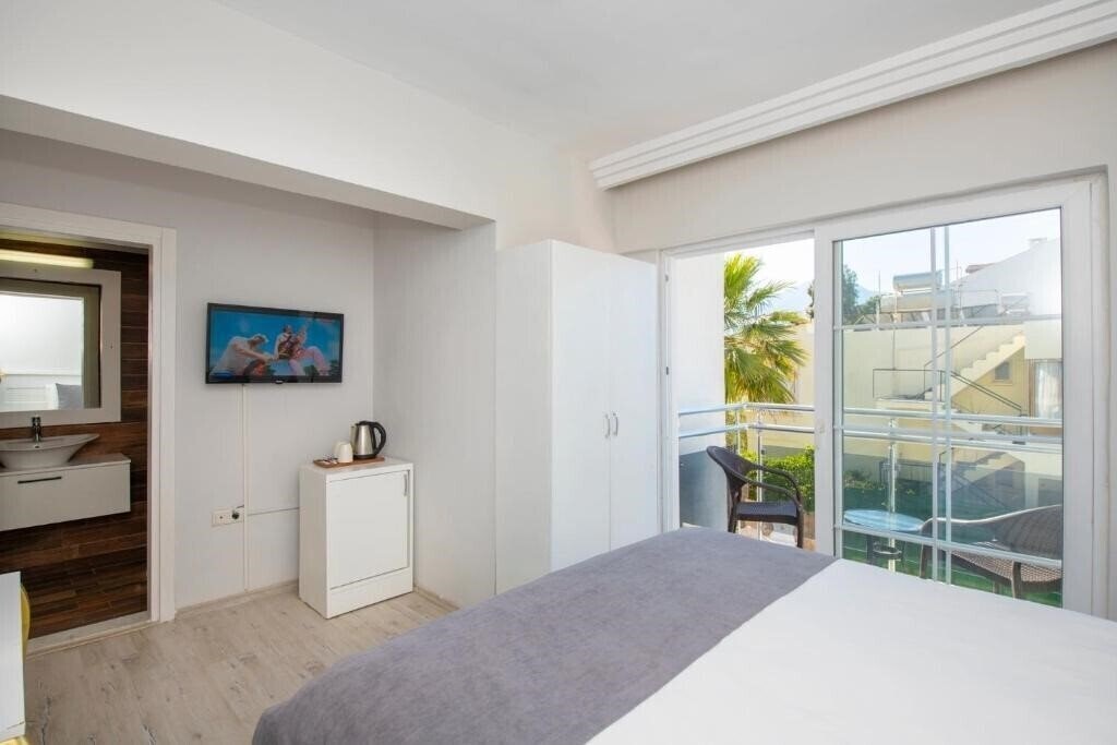 Фотографія Mia Casa Hotel (ex. Manaspark Calis) 3*