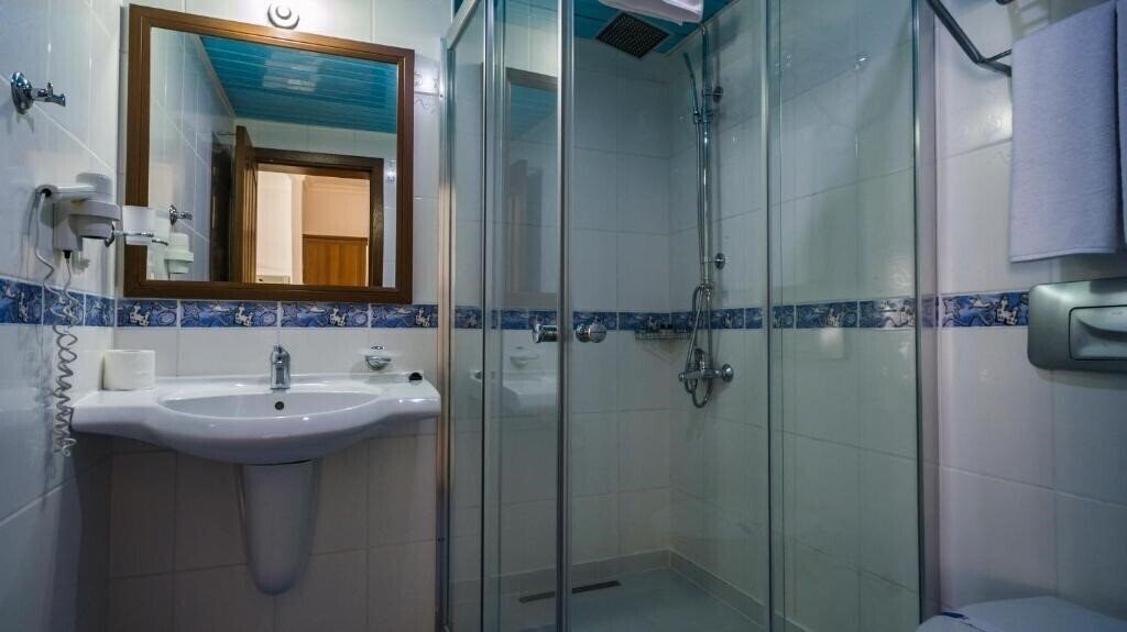 Фотографія Karbel Hotel 4*