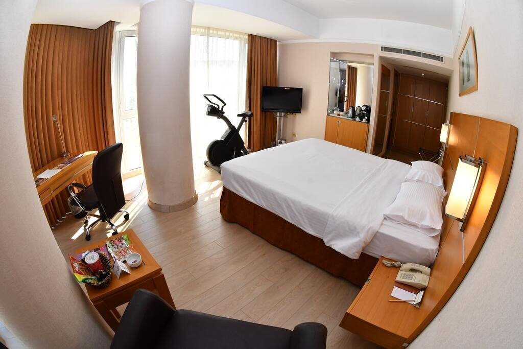 Фотографія Vesta Fuar Hotel 3*