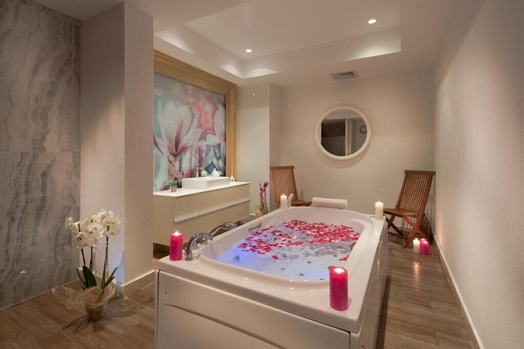 Фото Korel Thermal Resort Clinic & Spa 5*