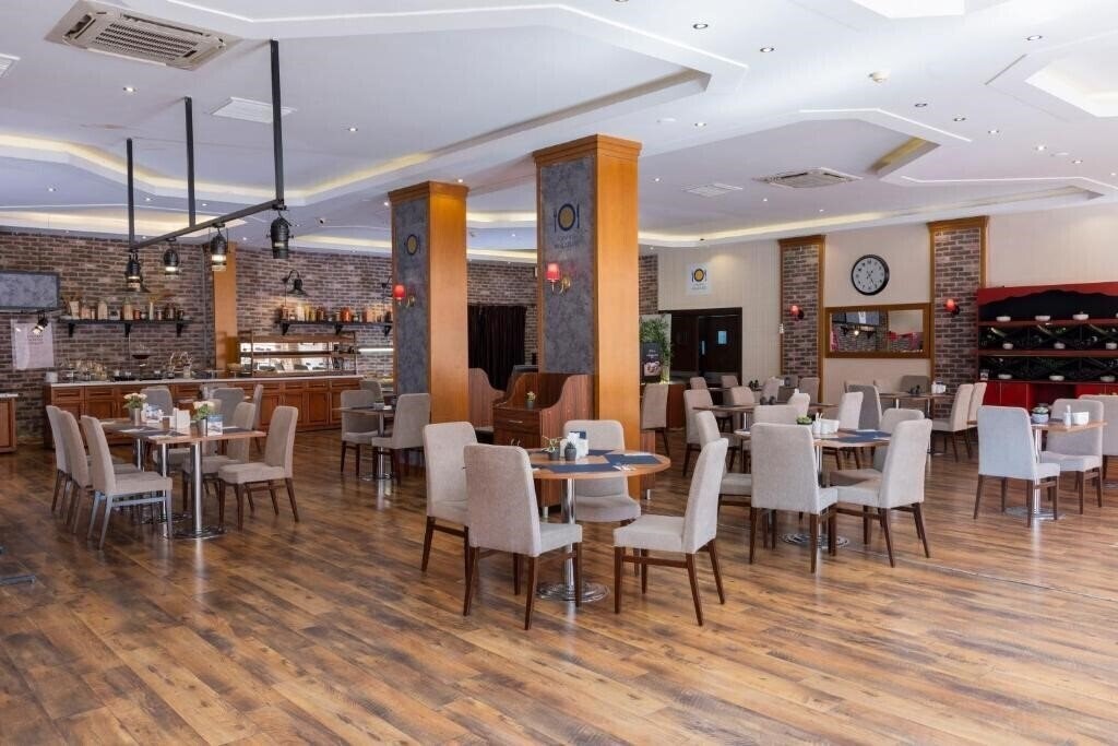 Фотографія Anemon Ege Otel 4*