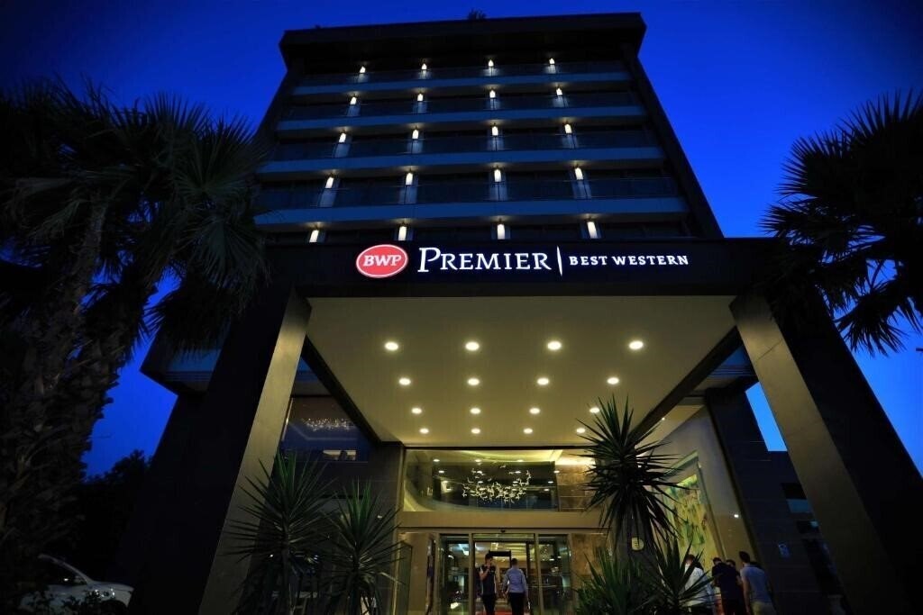 Готель Best Western Premier Karsiyaka Convention & SPA Hotel (ex. Premier Best Western, Best Western Premier Karsiyaka) 4*