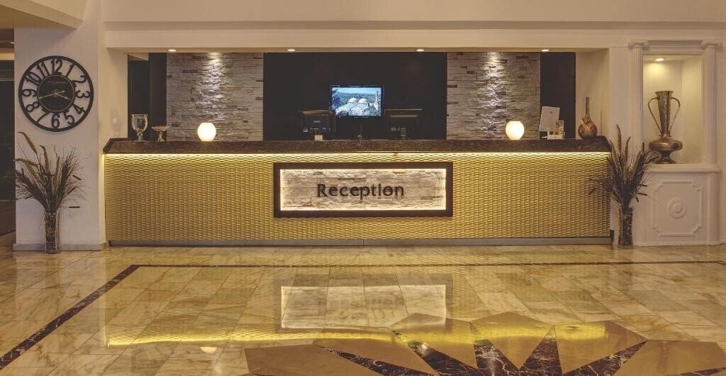 Зображення Susuzlu Atlantis Hotel 4*