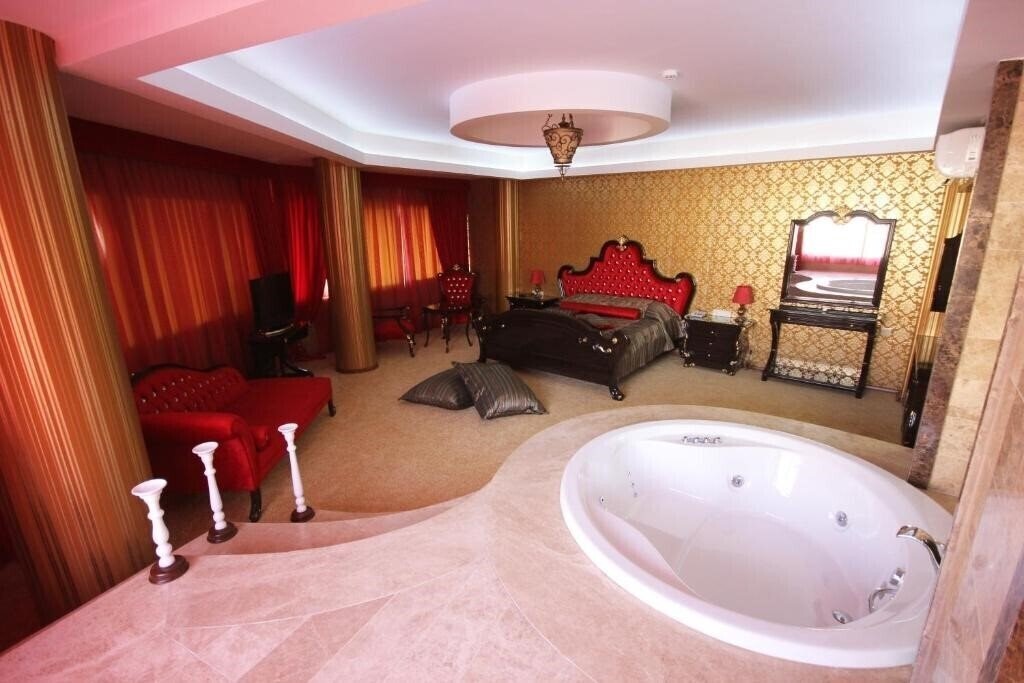 Фотографія Grand Corner Boutique Hotel Бутик-Отель 3*