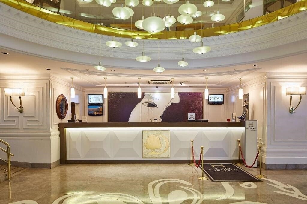Картинка DoubleTree by Hilton Izmir Alsancak 4*