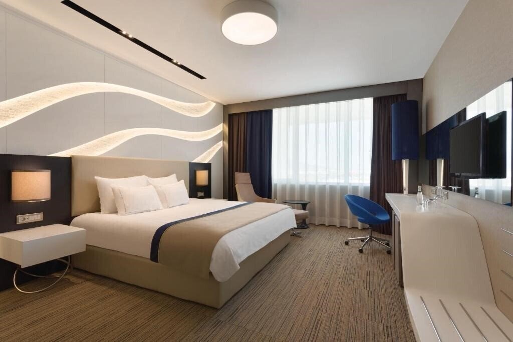 Фото Ramada Hotel & Suites Kemalpasa Izmir 4*