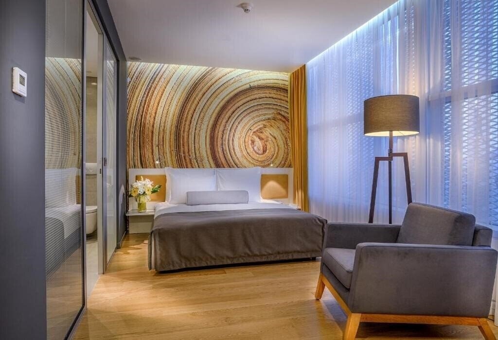 Фото Tav Airport Hotel Izmir 4*