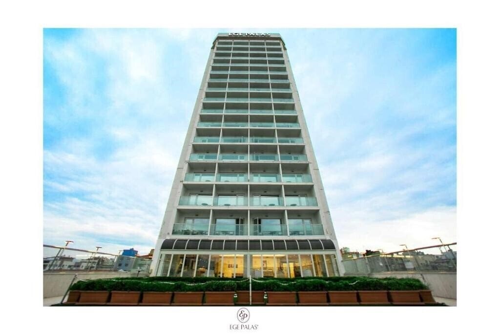 Готель Ege Palas 4*