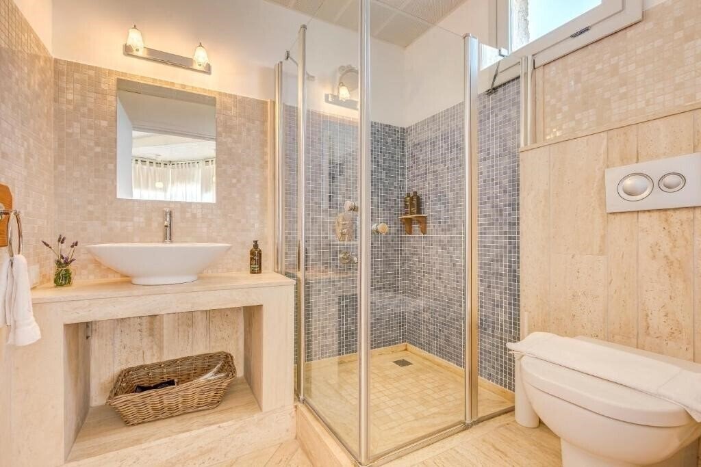 Фотографія Ev Bharat 3*