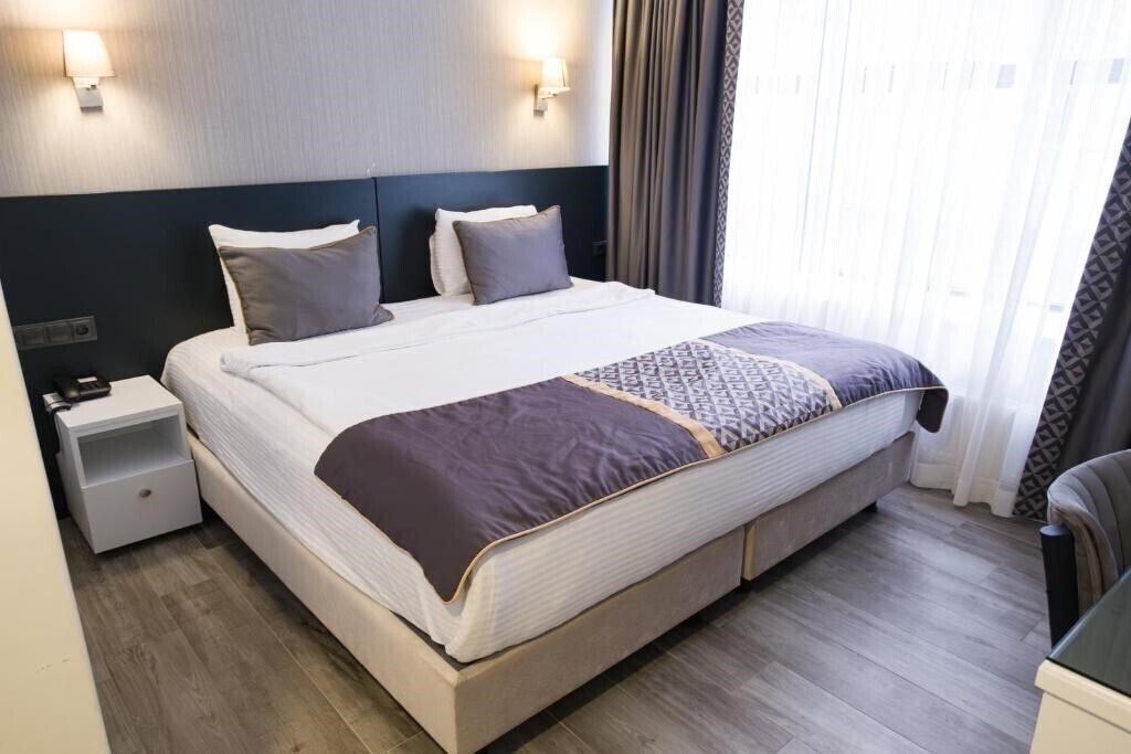 Фото Riva Hotel Alsancak 3*