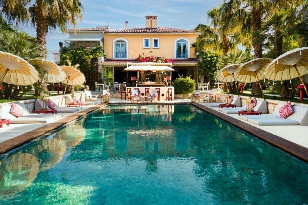 Отель La Capria Suite Hotel 3*
