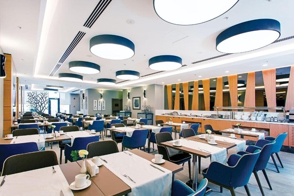 Фото Mia City Hotel 4*
