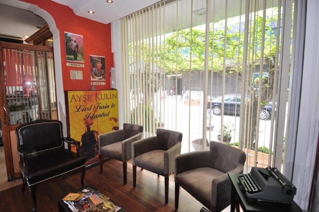 Картинка Mini Fuar Otel (ex. Mini Fuar Hotel Izmir, Mini Hotel) 2*