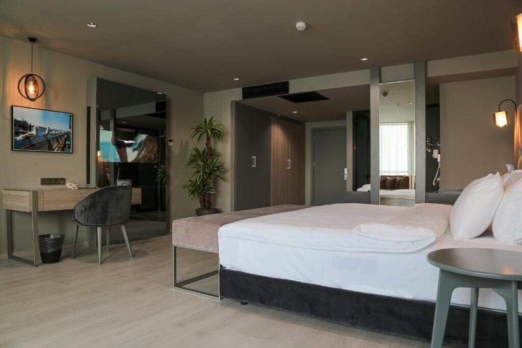 Зображення Pasaport Pier Hotel 3*