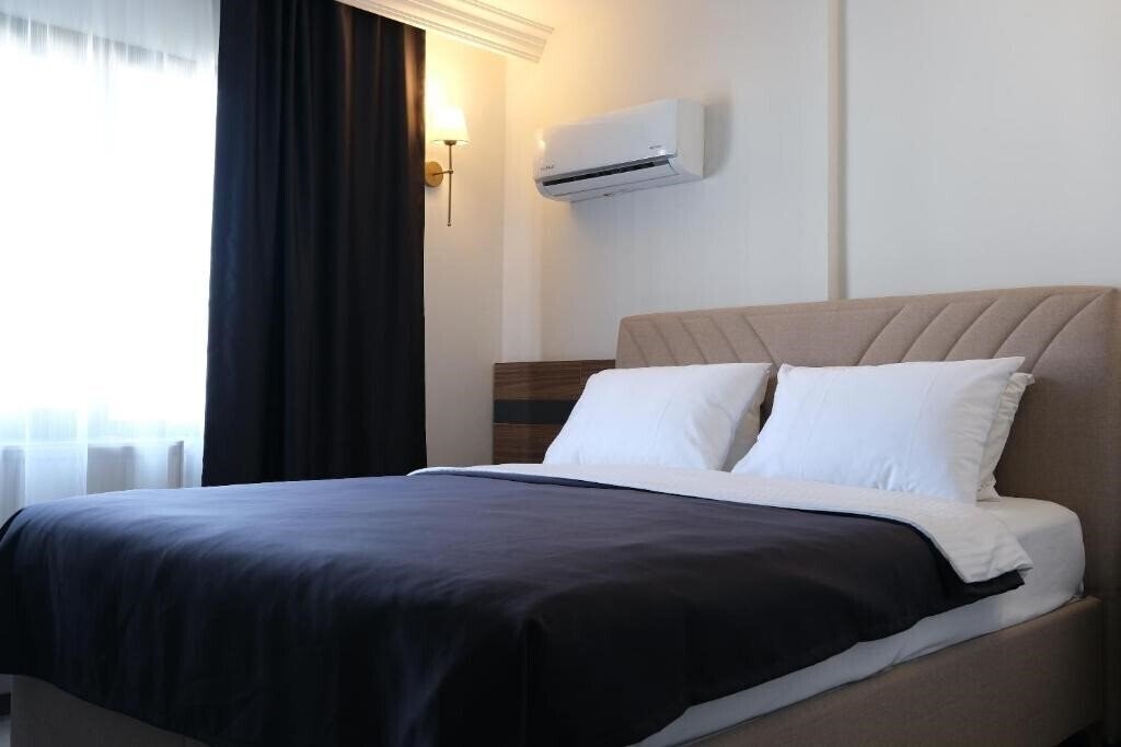 Готель Ustun Otel Alsancak 3*
