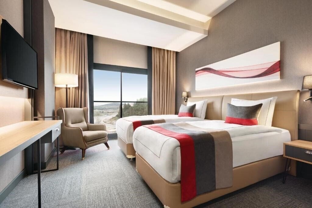 Фотография Ramada By Wyndham Tire 3*