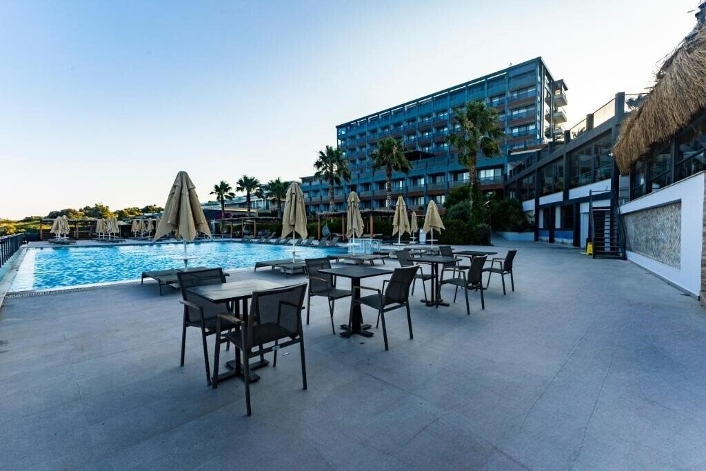 Изображение The Nowness Luxury Hotel & Spa 5*