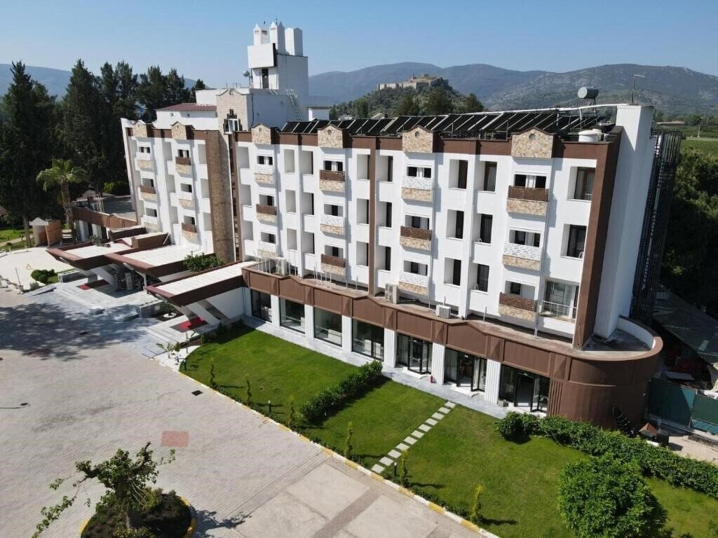 Готель Hitit 4*