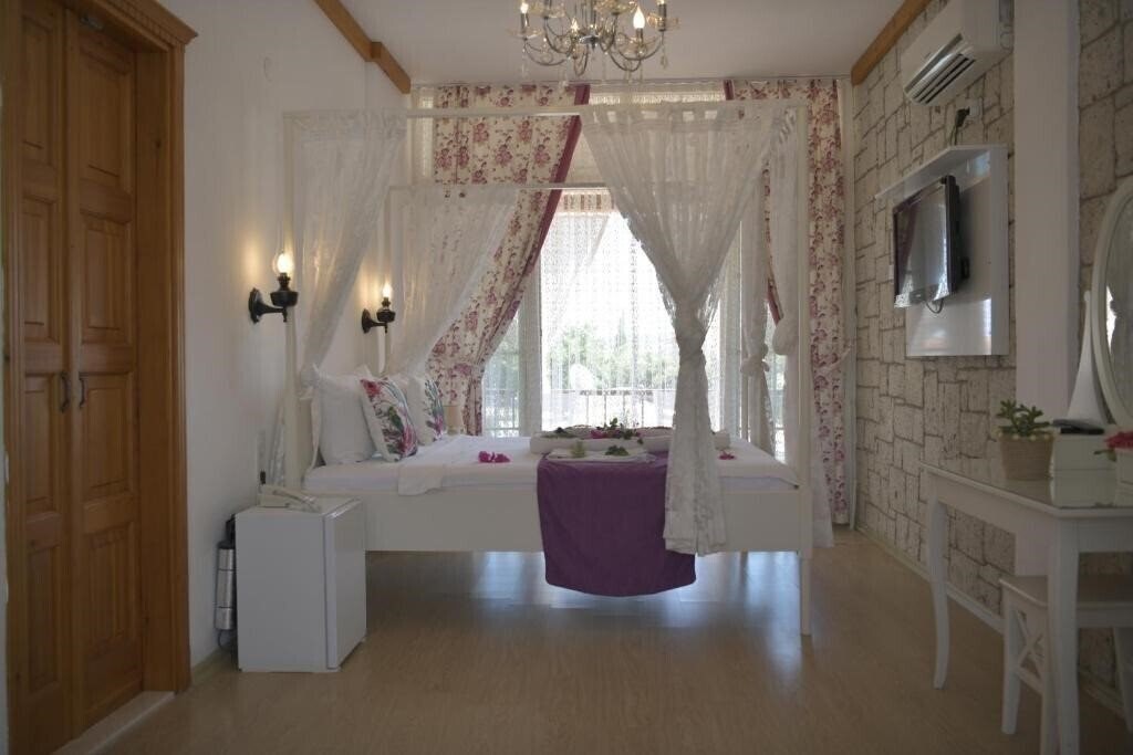 Фотографія Kemerlihan Deluxe Hotel Boutique 3*