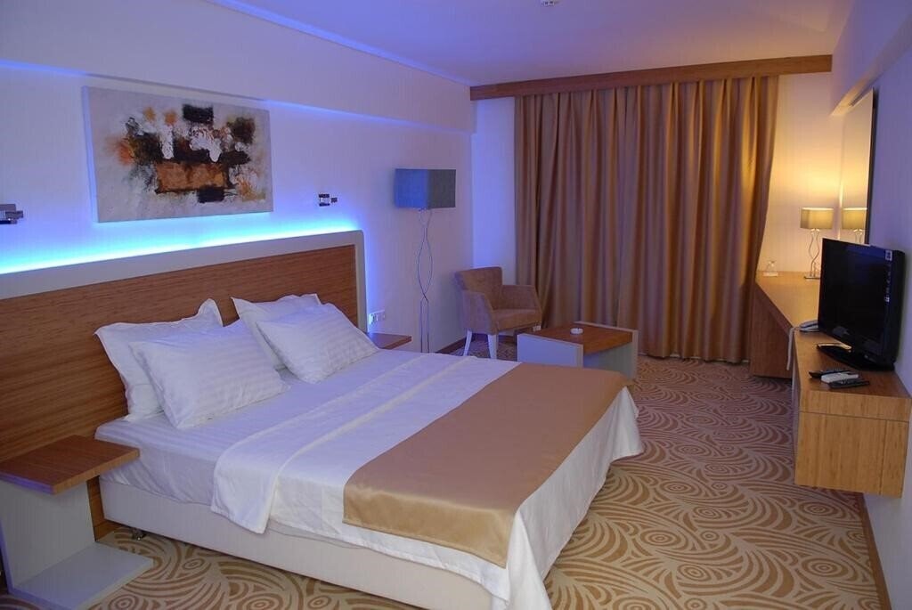 Фотографія Egge Hotel 3*