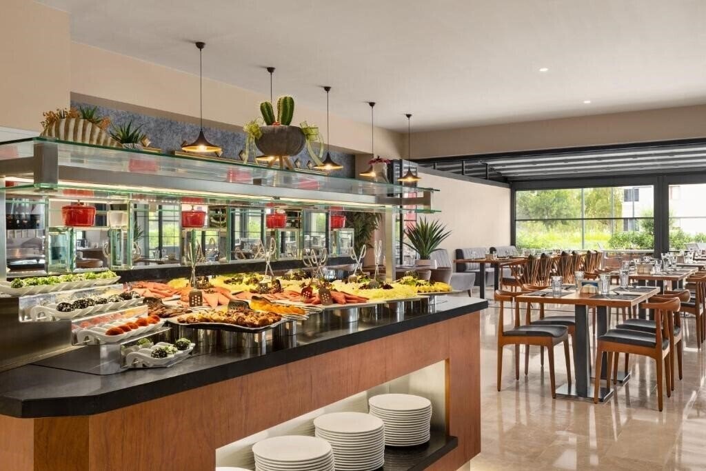 Зображення Ramada By Wyndham Izmir Aliaga 4*