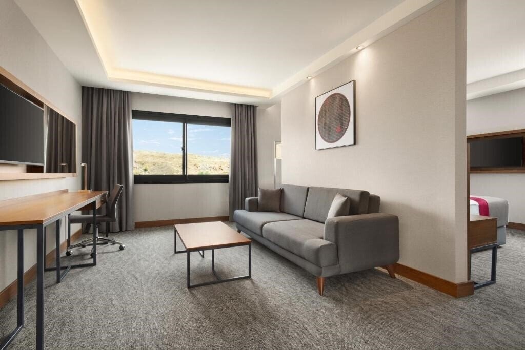 Картинка Ramada By Wyndham Izmir Aliaga 4*