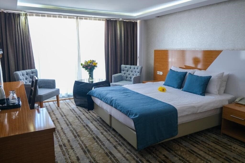 Фото Bulvar Hotel 3*
